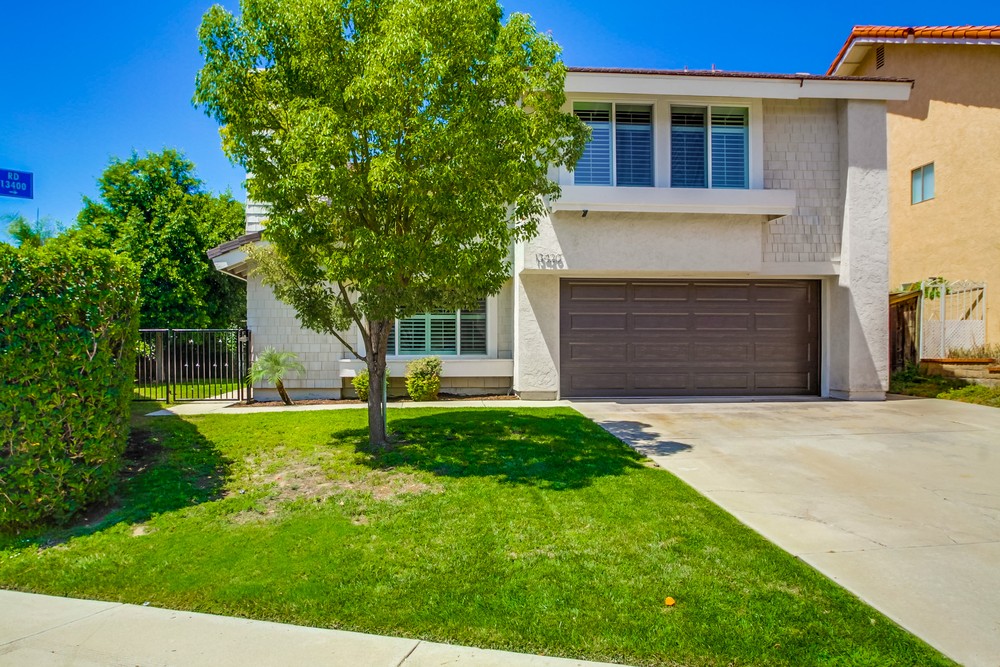 Virtual tour photo 1 of 77 for 13420 Black Hills Rd