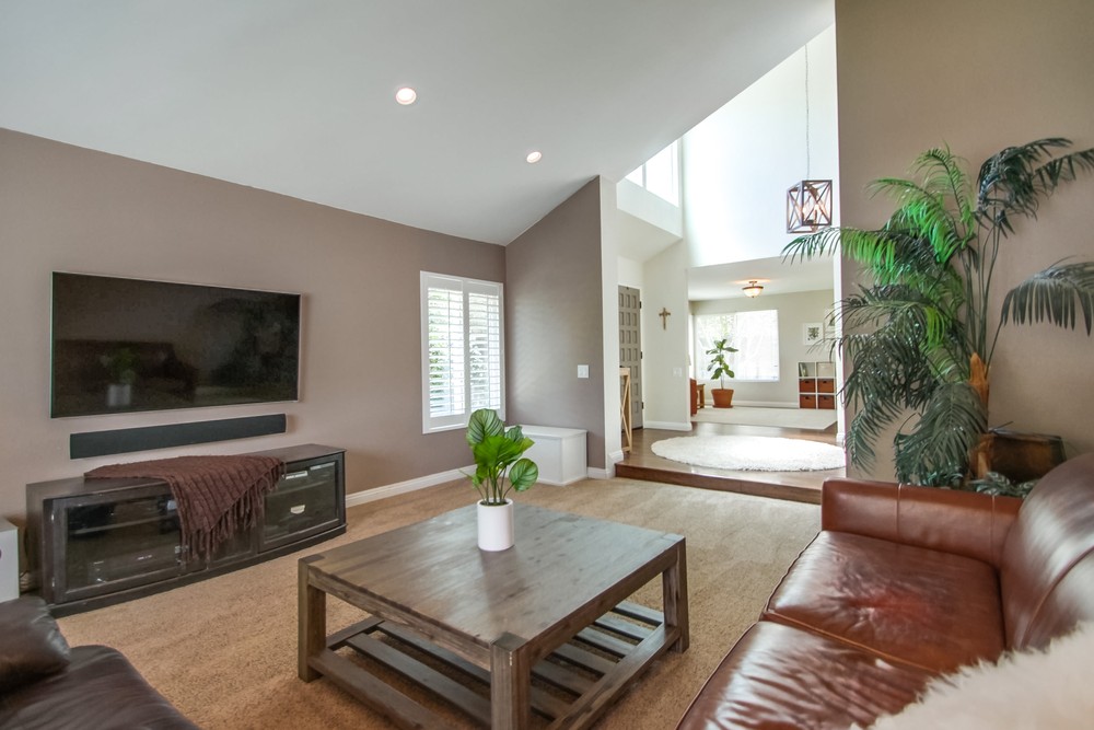 Virtual tour photo 14 of 77 for 13420 Black Hills Rd