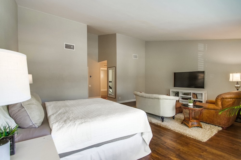 Virtual tour photo 39 of 77 for 13420 Black Hills Rd