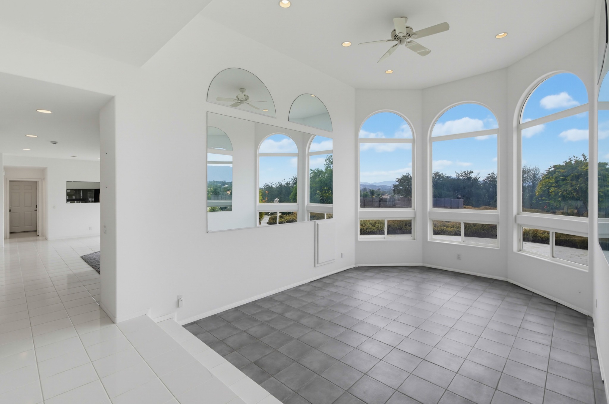 Virtual tour photo 10 of 78 for 13427 Hilltop Pl