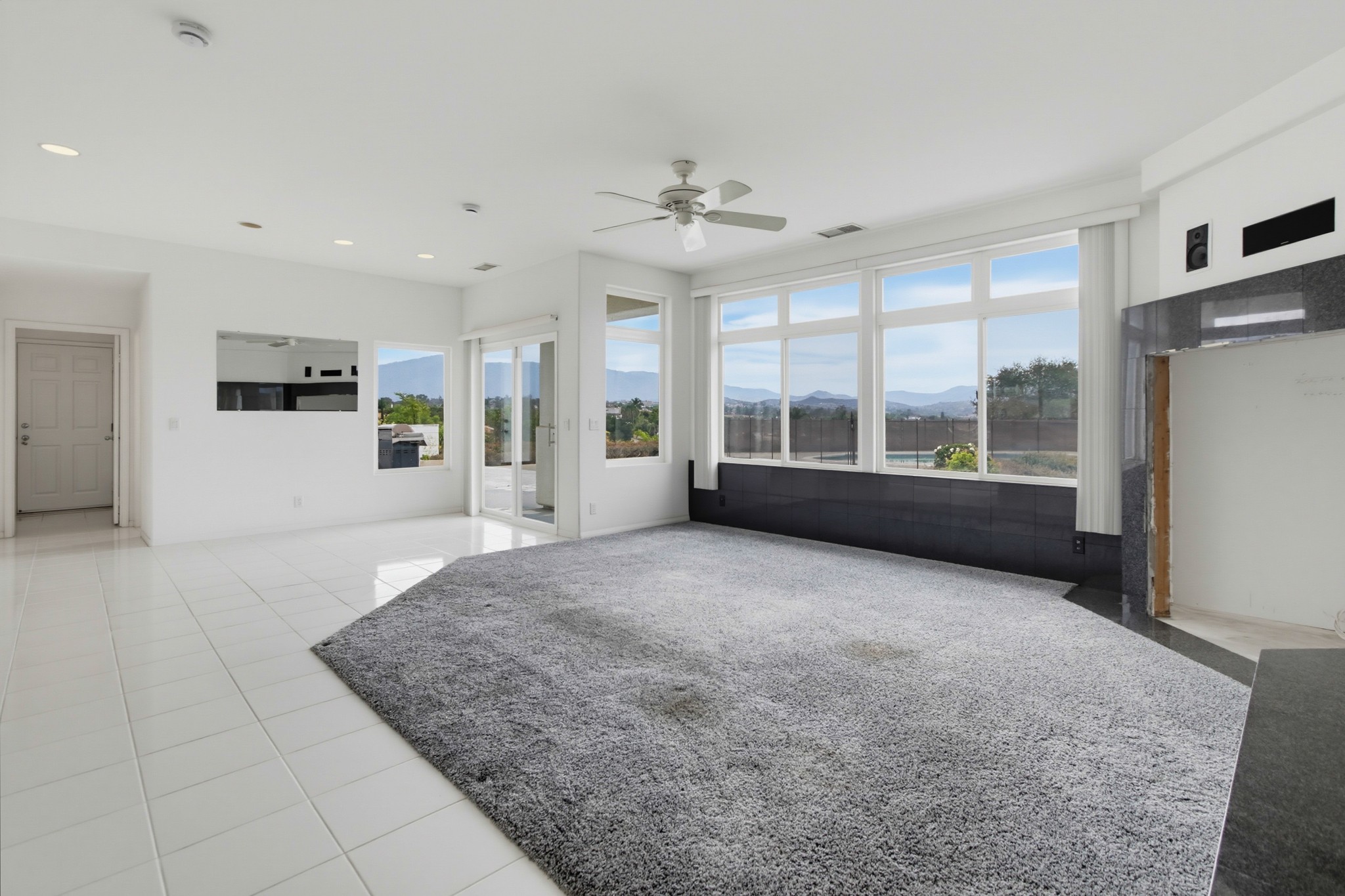 Virtual tour photo 14 of 78 for 13427 Hilltop Pl