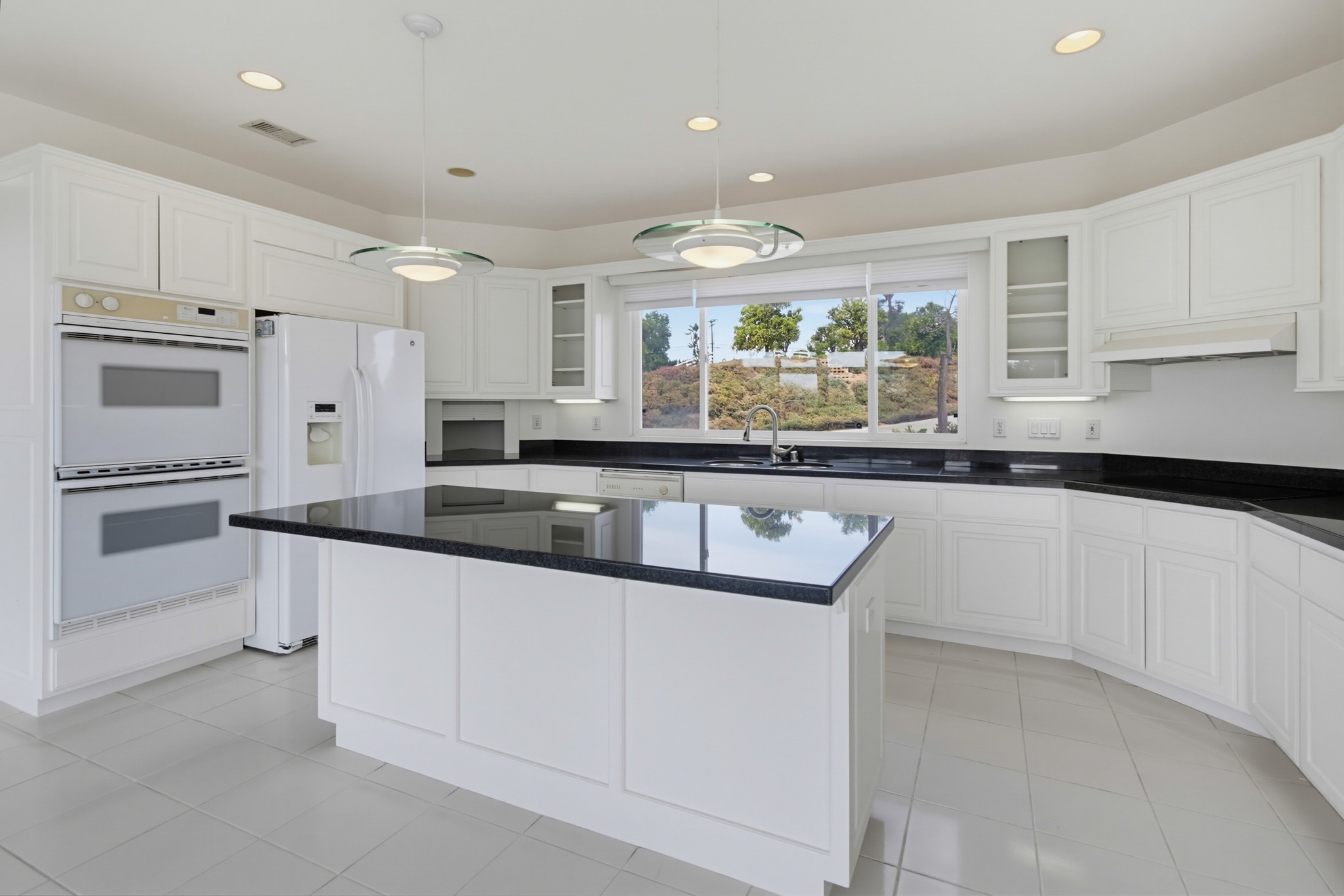 Virtual tour photo 19 of 78 for 13427 Hilltop Pl