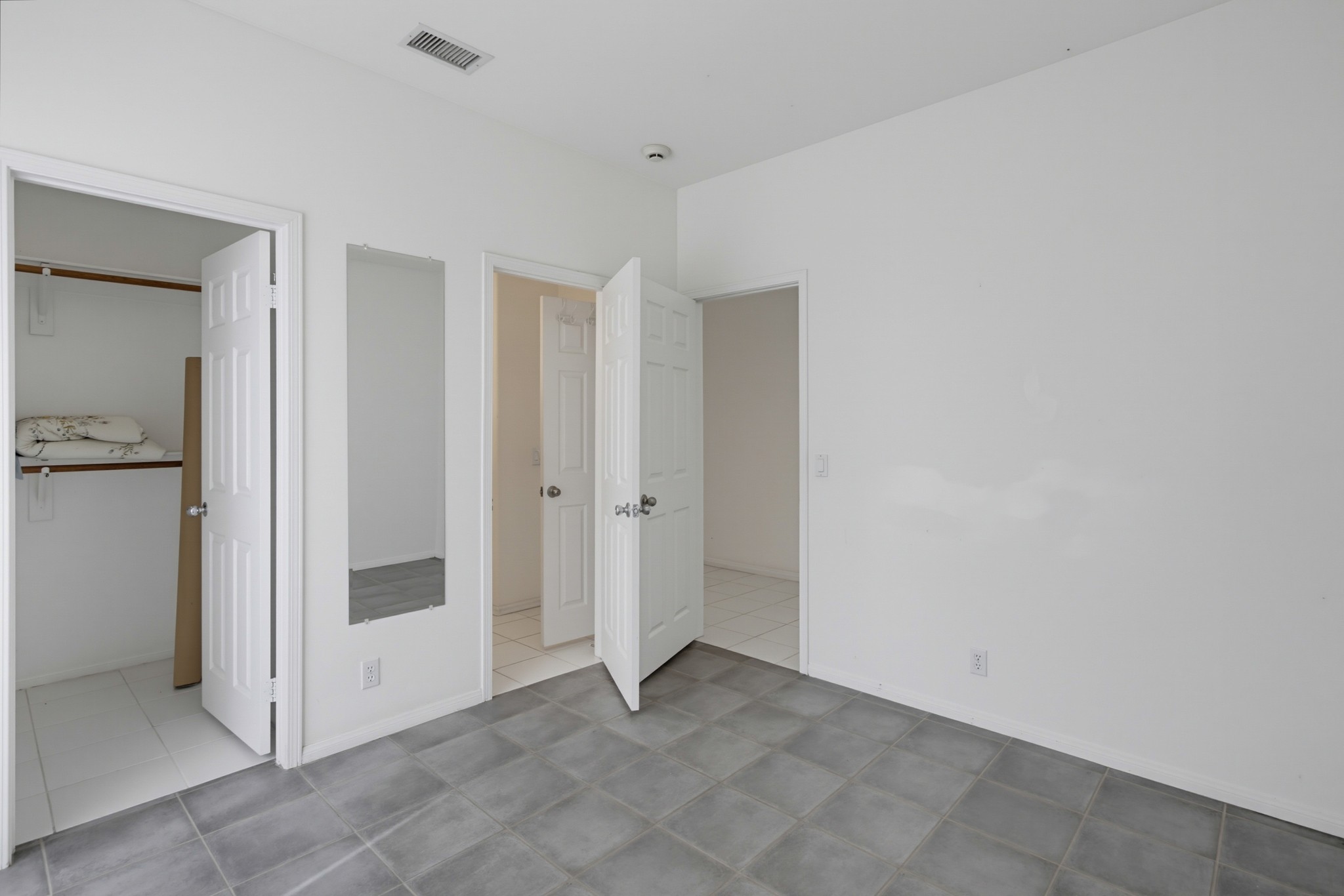 Virtual tour photo 44 of 78 for 13427 Hilltop Pl