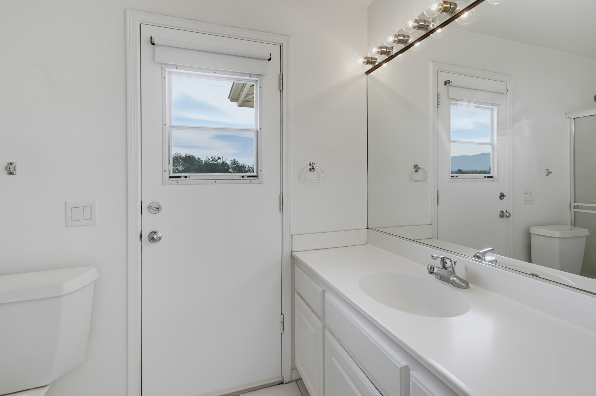 Virtual tour photo 47 of 78 for 13427 Hilltop Pl