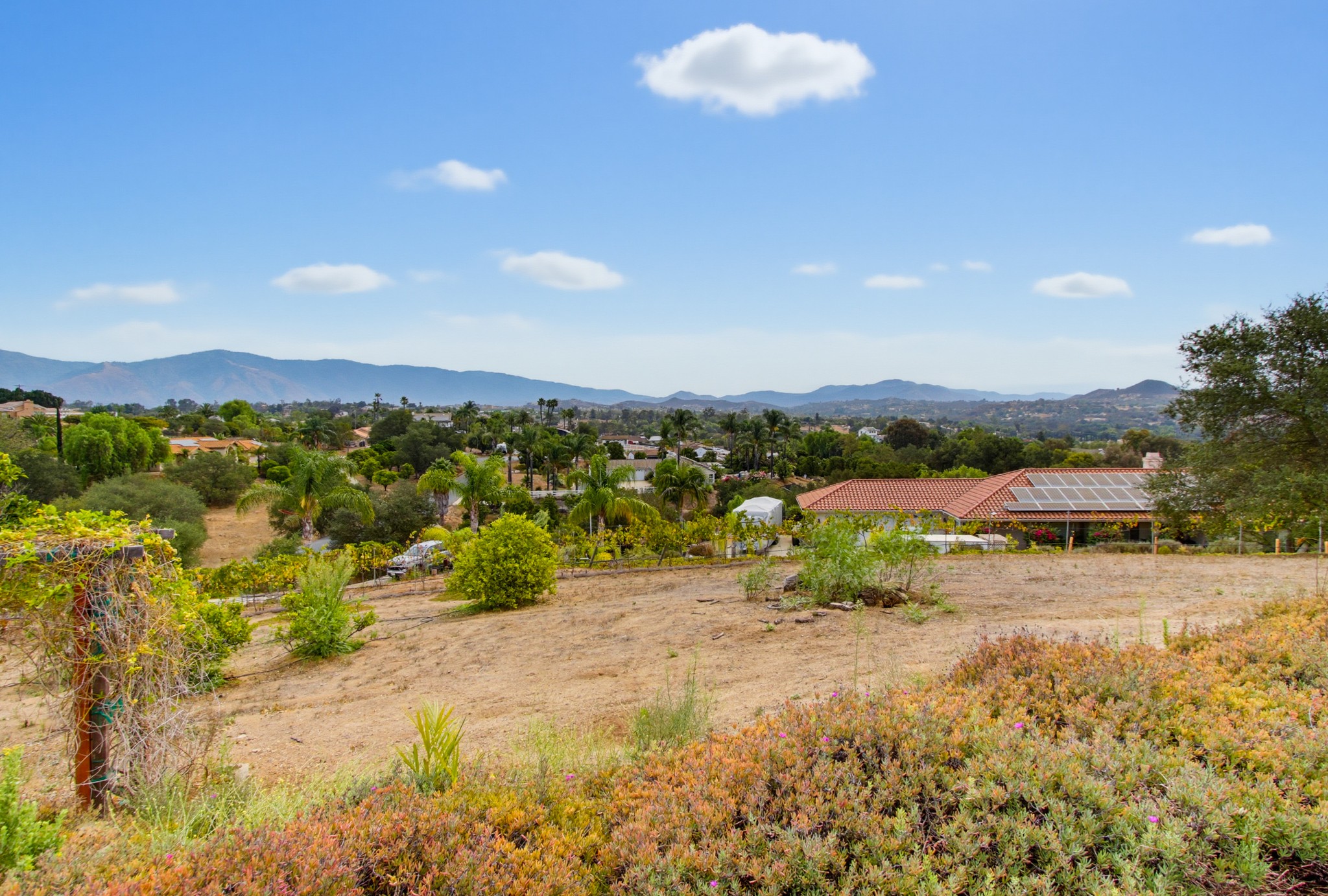 Virtual tour photo 51 of 78 for 13427 Hilltop Pl