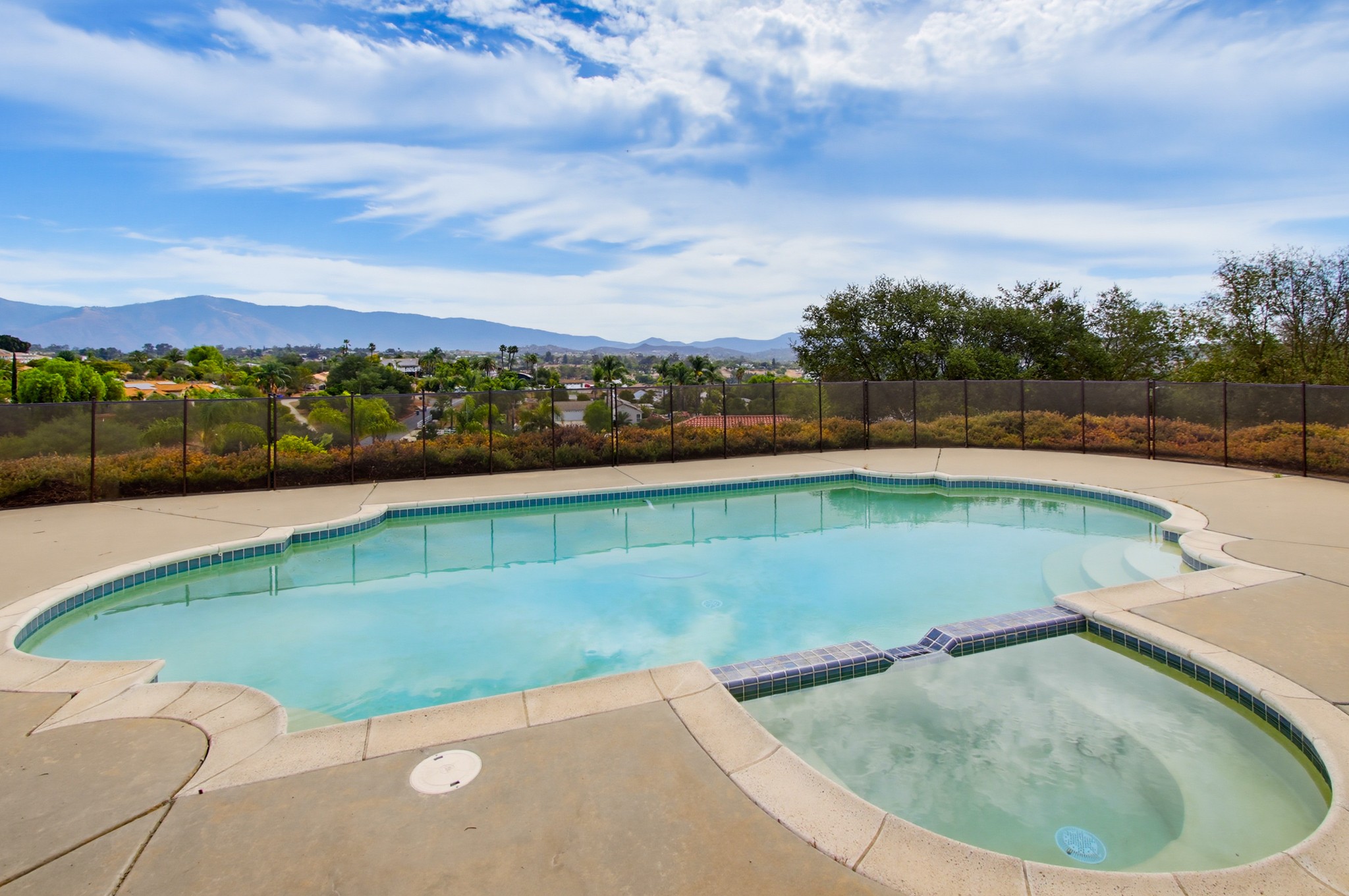 Virtual tour photo 53 of 78 for 13427 Hilltop Pl