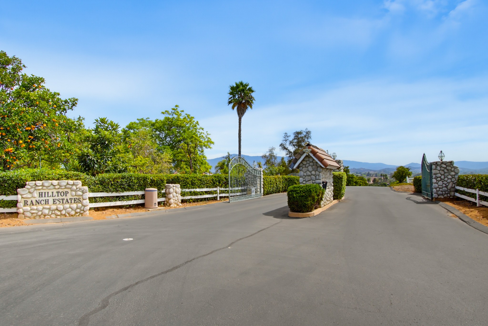 Virtual tour photo 72 of 78 for 13427 Hilltop Pl