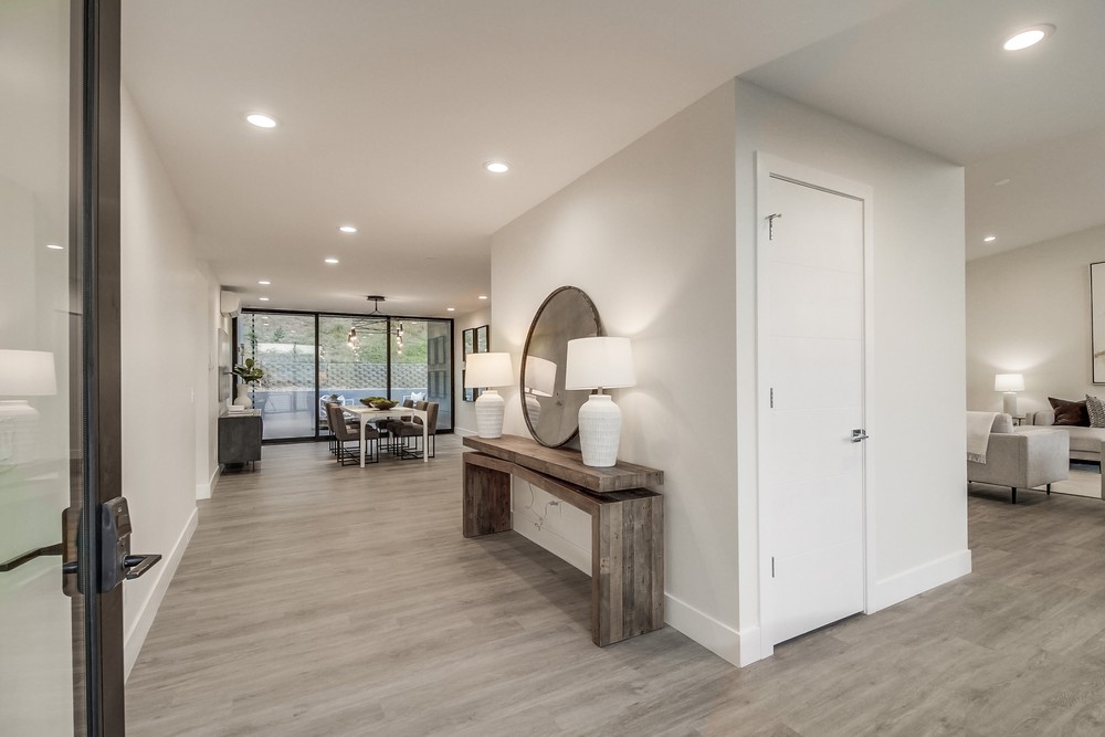Virtual tour photo 17 of 96 for 1343 Minden Dr