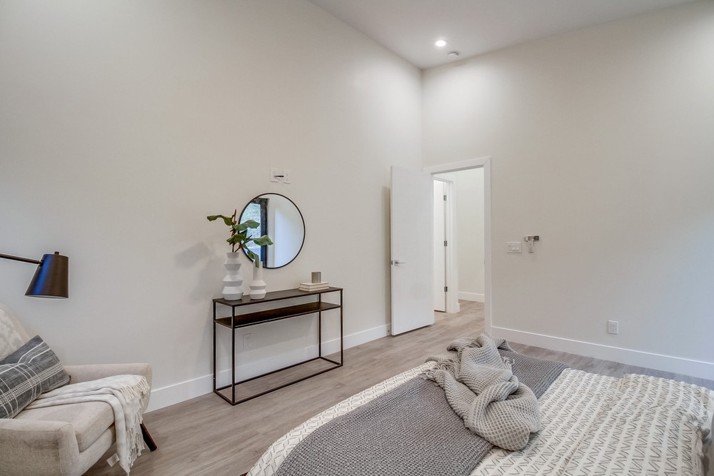 Virtual tour photo 60 of 96 for 1343 Minden Dr