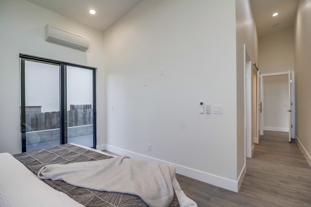 Virtual tour photo 64 of 96 for 1343 Minden Dr