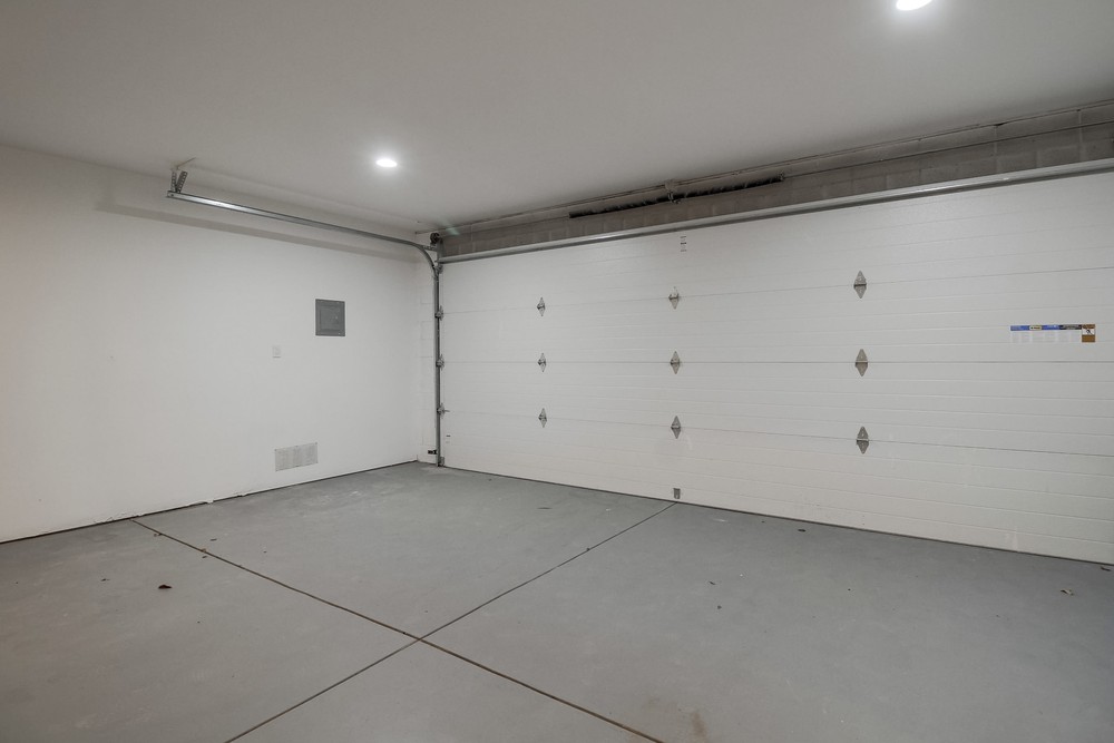 Virtual tour photo 74 of 96 for 1343 Minden Dr