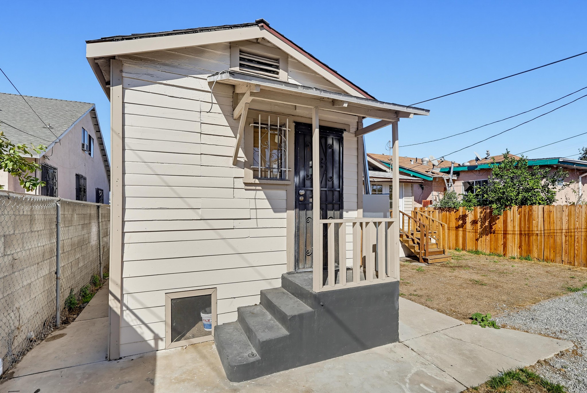 Virtual tour photo 69 of 85 for 1344 E 43rd Pl