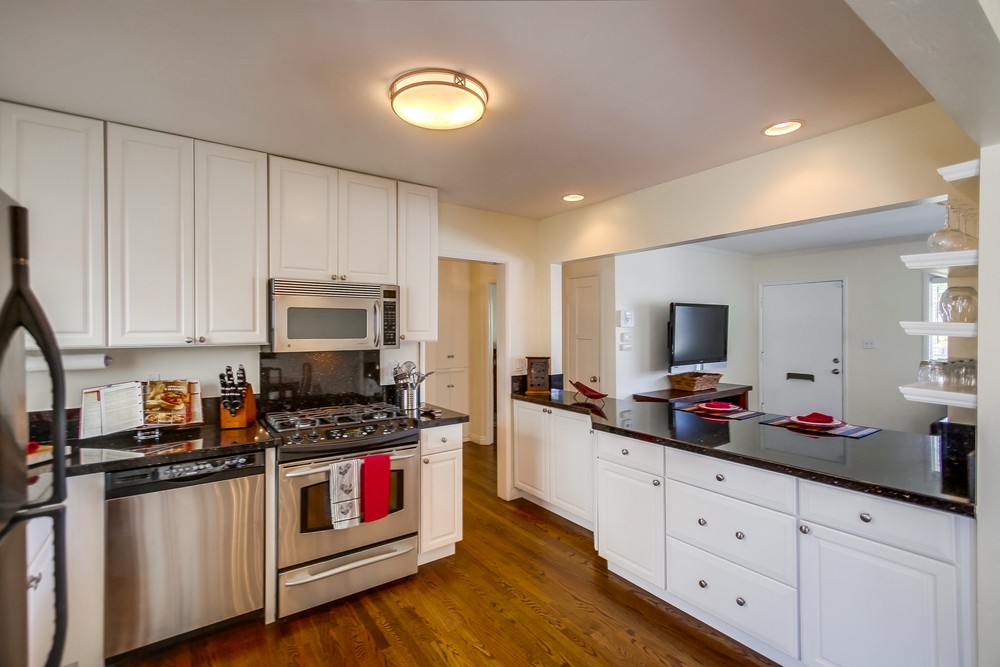 Virtual tour photo 16 of 54 for 1344 Law St