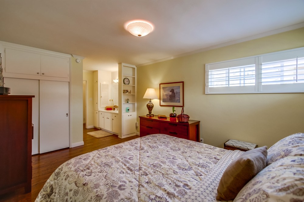 Virtual tour photo 24 of 54 for 1344 Law St