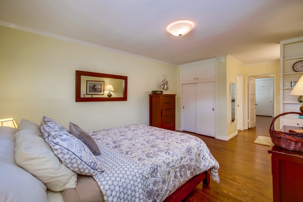 Virtual tour photo 26 of 54 for 1344 Law St
