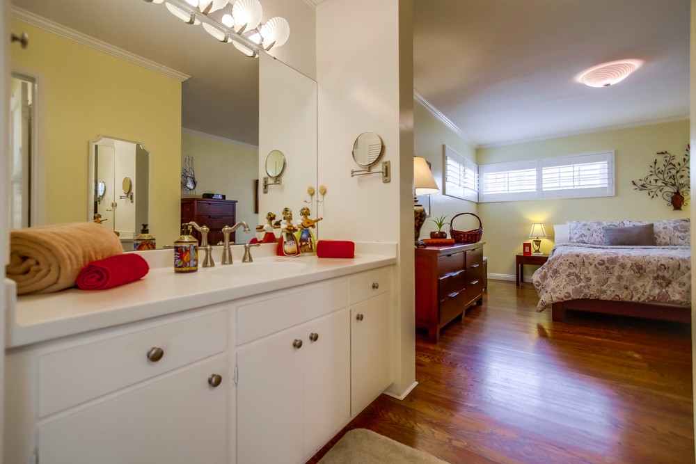 Virtual tour photo 36 of 54 for 1344 Law St
