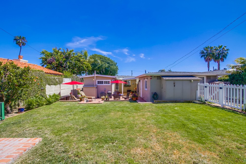 Virtual tour photo 46 of 54 for 1344 Law St