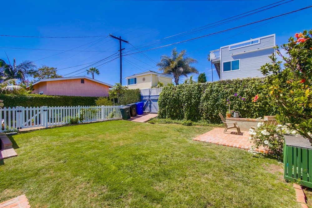 Virtual tour photo 51 of 54 for 1344 Law St