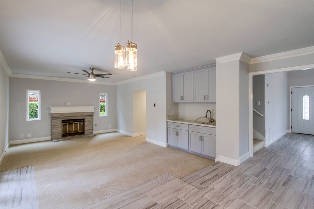 Virtual tour photo 12 of 40 for 13440 Entreken Ave