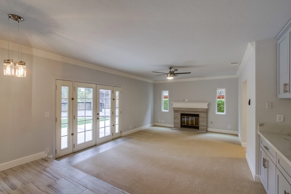 Virtual tour photo 13 of 40 for 13440 Entreken Ave