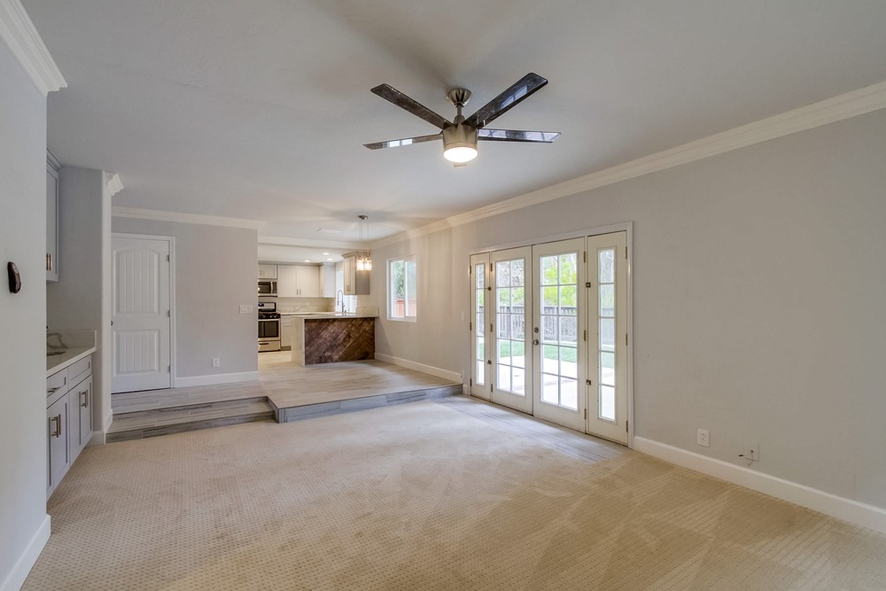 Virtual tour photo 14 of 40 for 13440 Entreken Ave