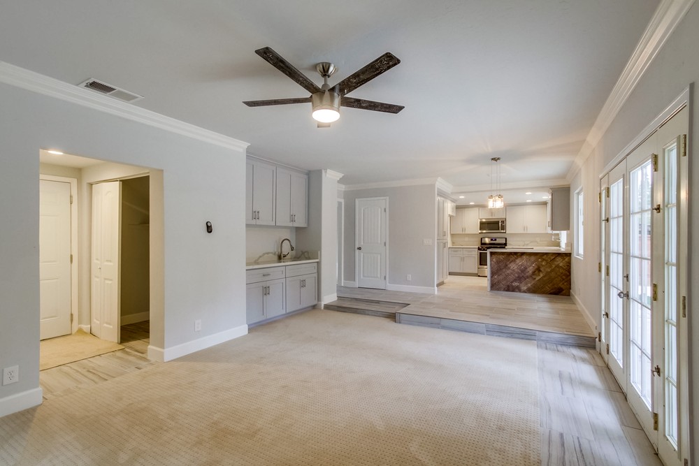 Virtual tour photo 15 of 40 for 13440 Entreken Ave