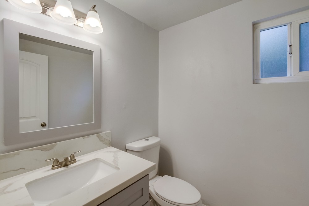 Virtual tour photo 16 of 40 for 13440 Entreken Ave