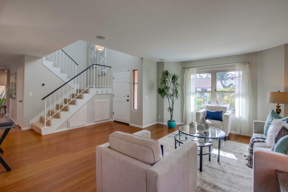 Virtual tour photo 9 of 50 for 13446 Entreken Ave