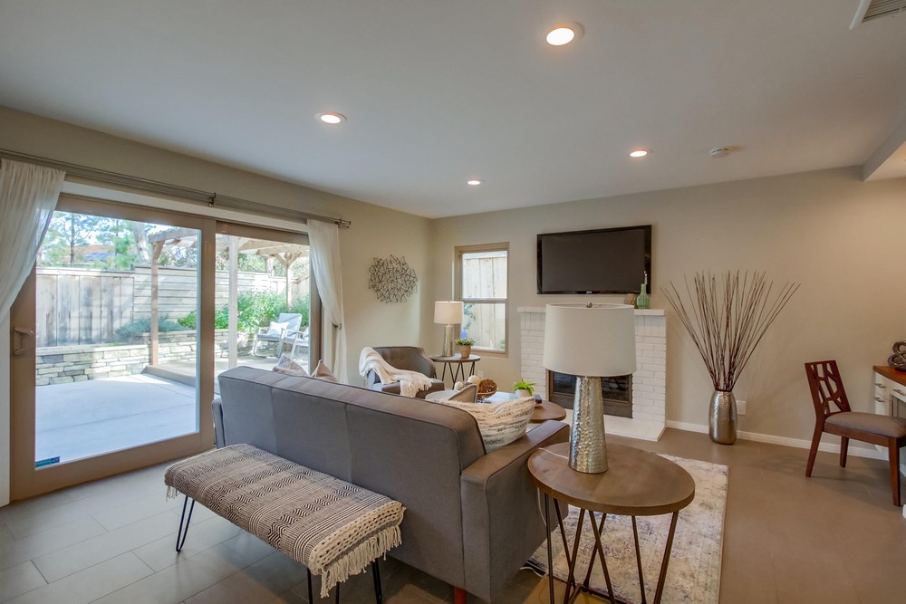 Virtual tour photo 10 of 50 for 13446 Entreken Ave