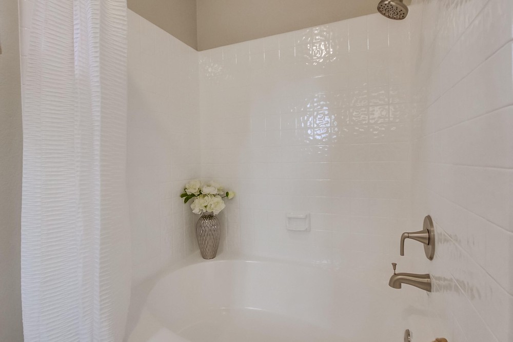 Virtual tour photo 28 of 50 for 13446 Entreken Ave