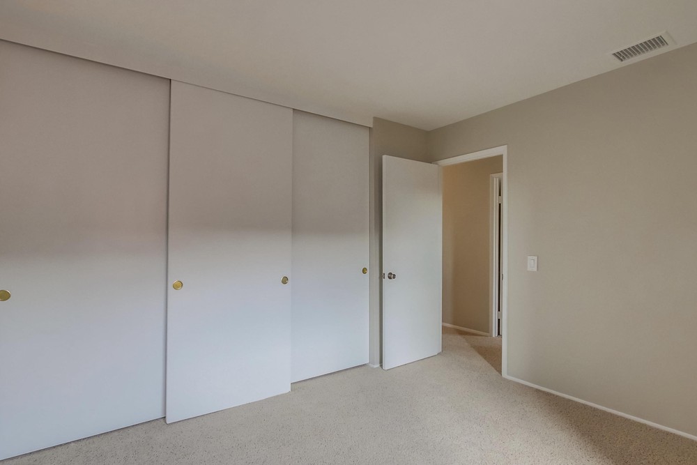 Virtual tour photo 35 of 50 for 13446 Entreken Ave