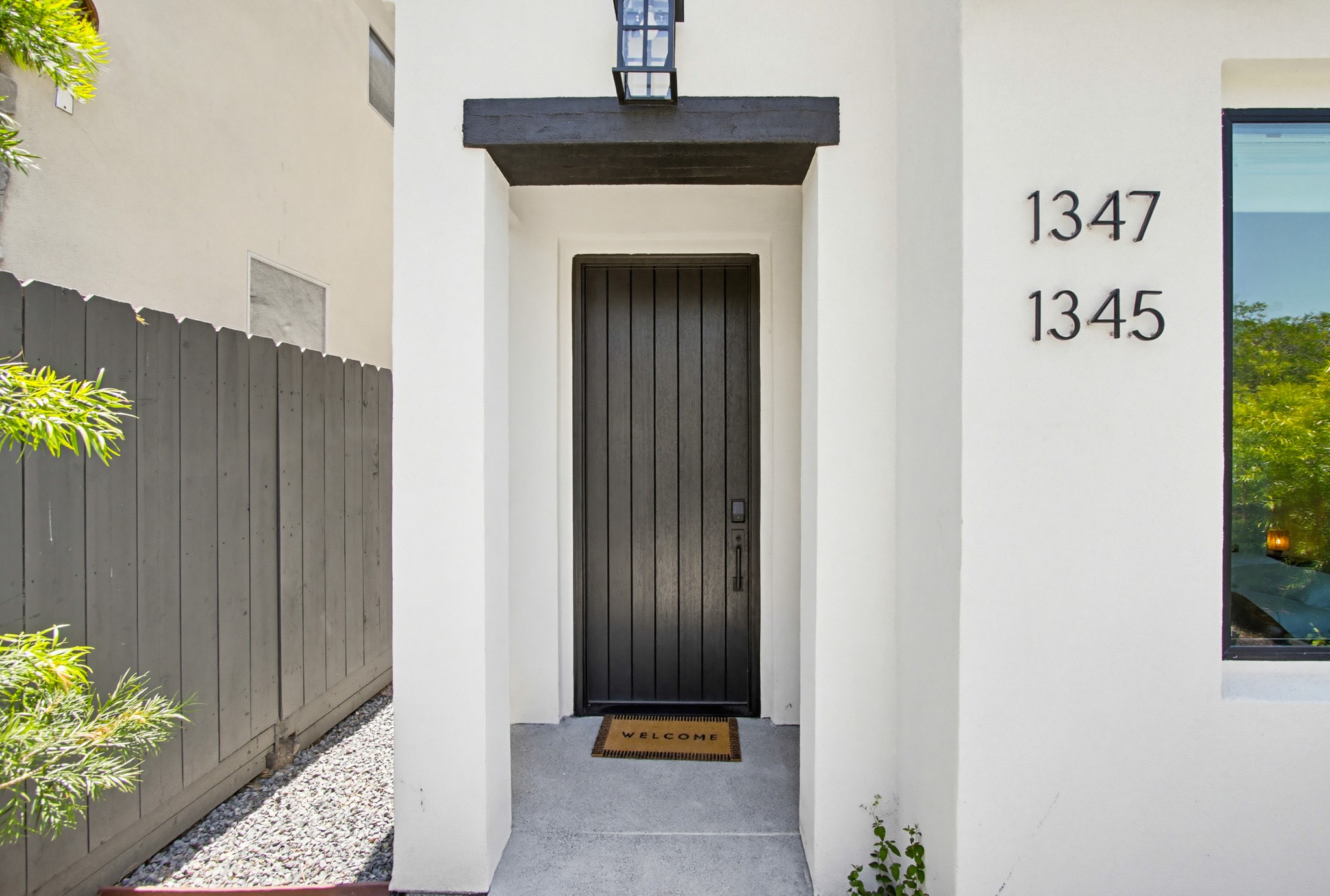 Virtual tour photo 6 of 72 for 1345 Thomas Ave