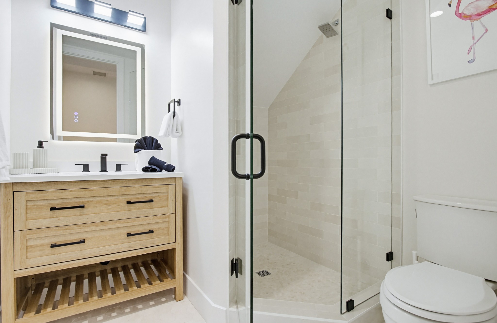 Virtual tour photo 26 of 72 for 1345 Thomas Ave
