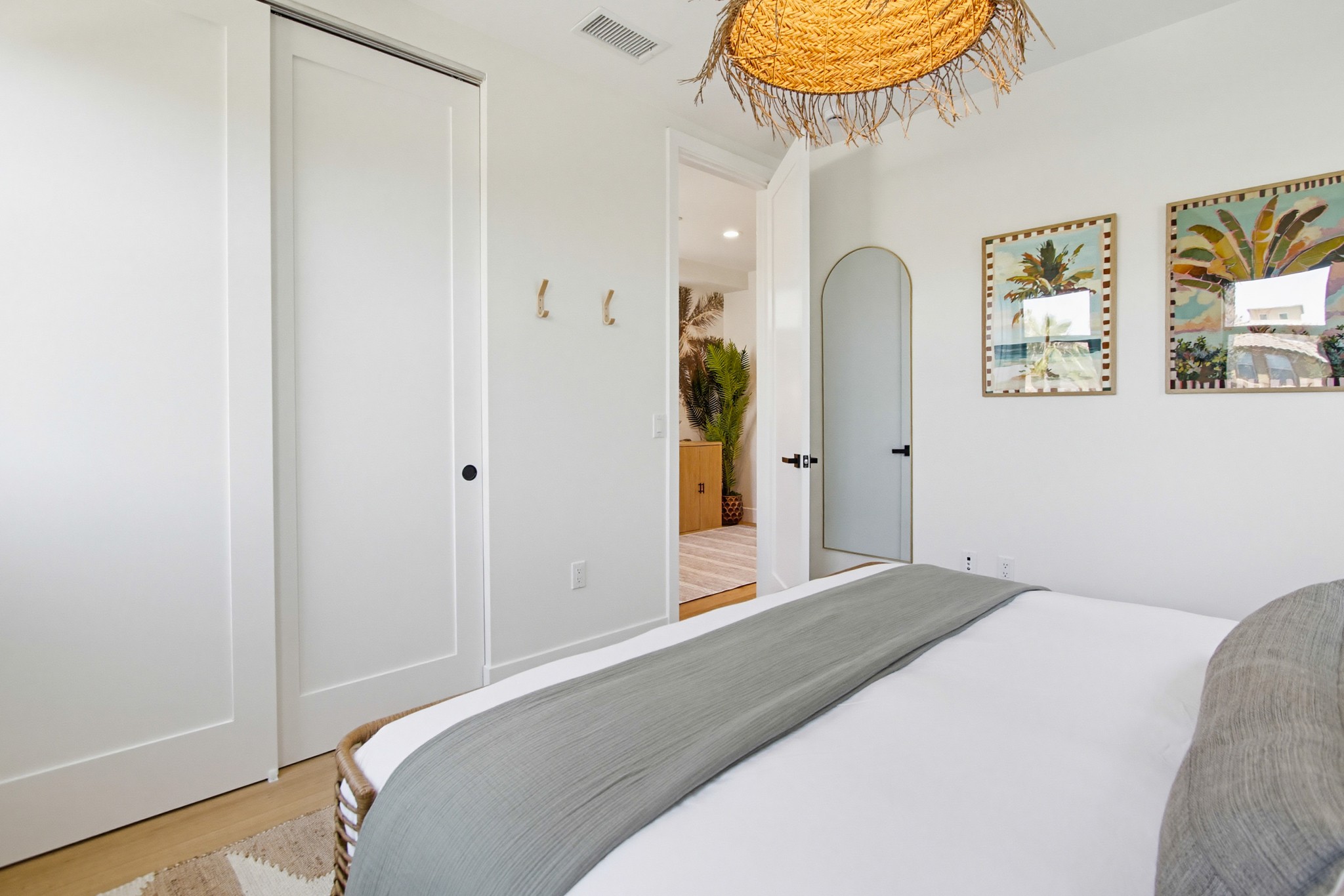 Virtual tour photo 33 of 72 for 1345 Thomas Ave