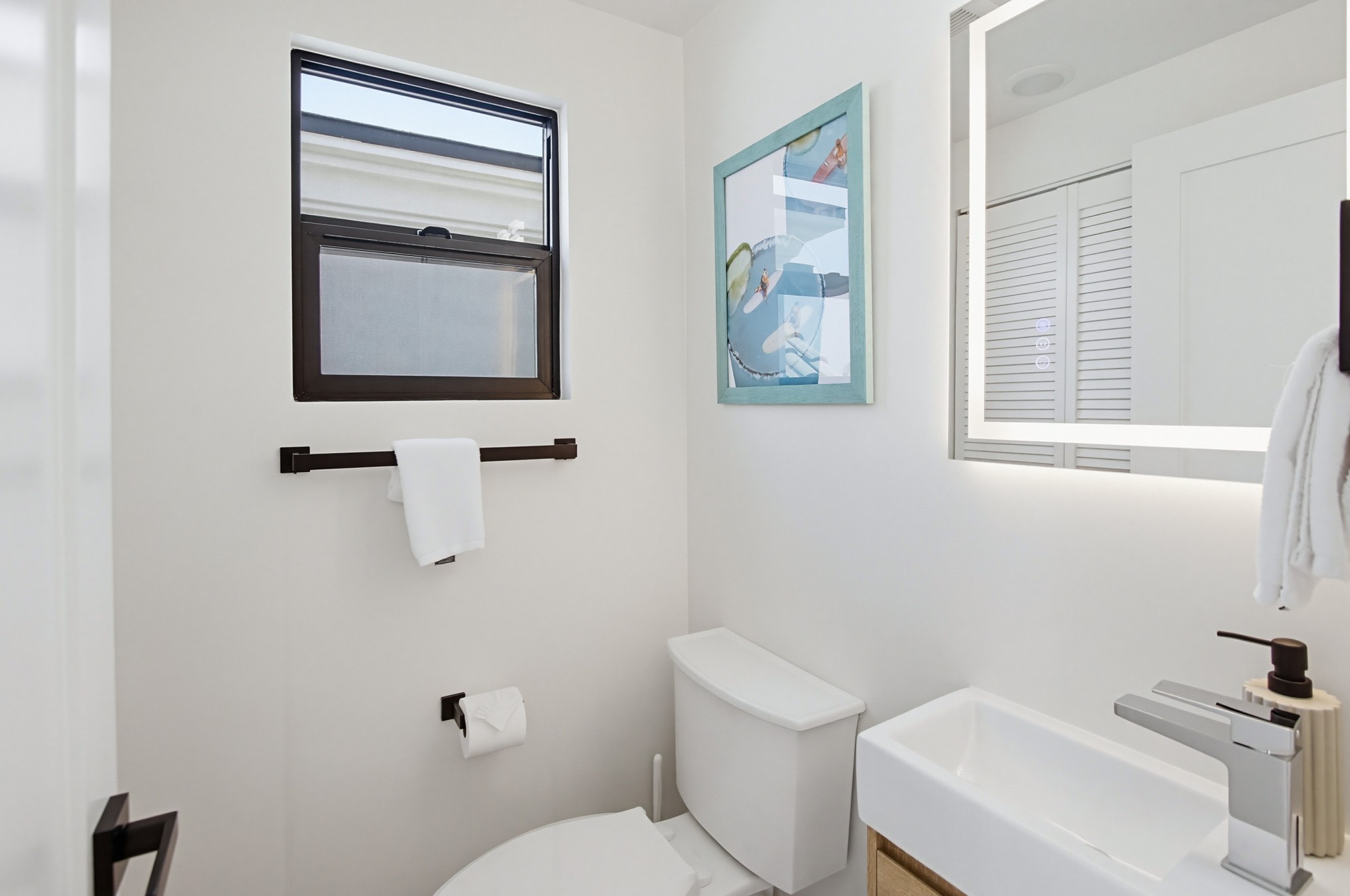 Virtual tour photo 55 of 72 for 1345 Thomas Ave