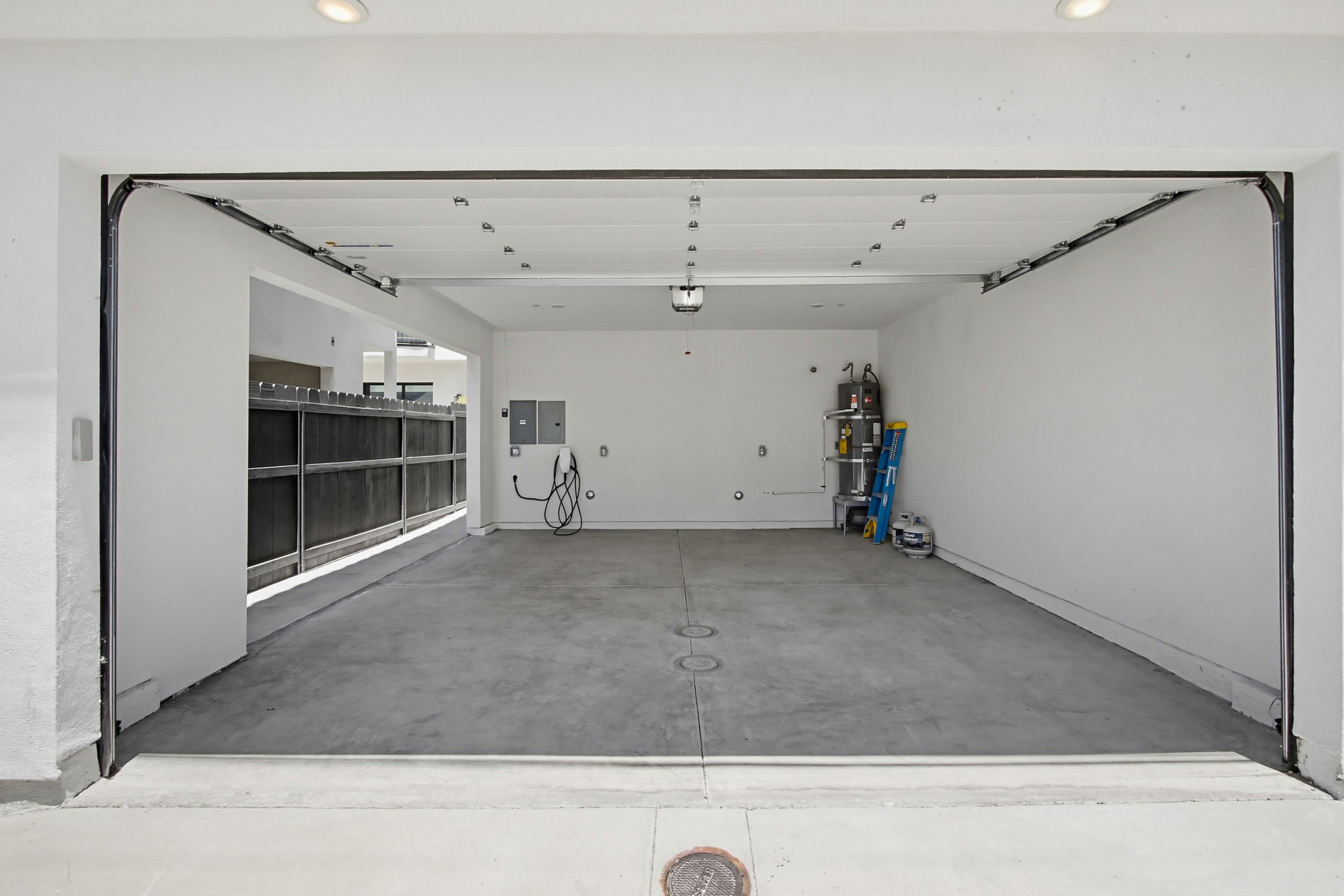 Virtual tour photo 68 of 72 for 1345 Thomas Ave