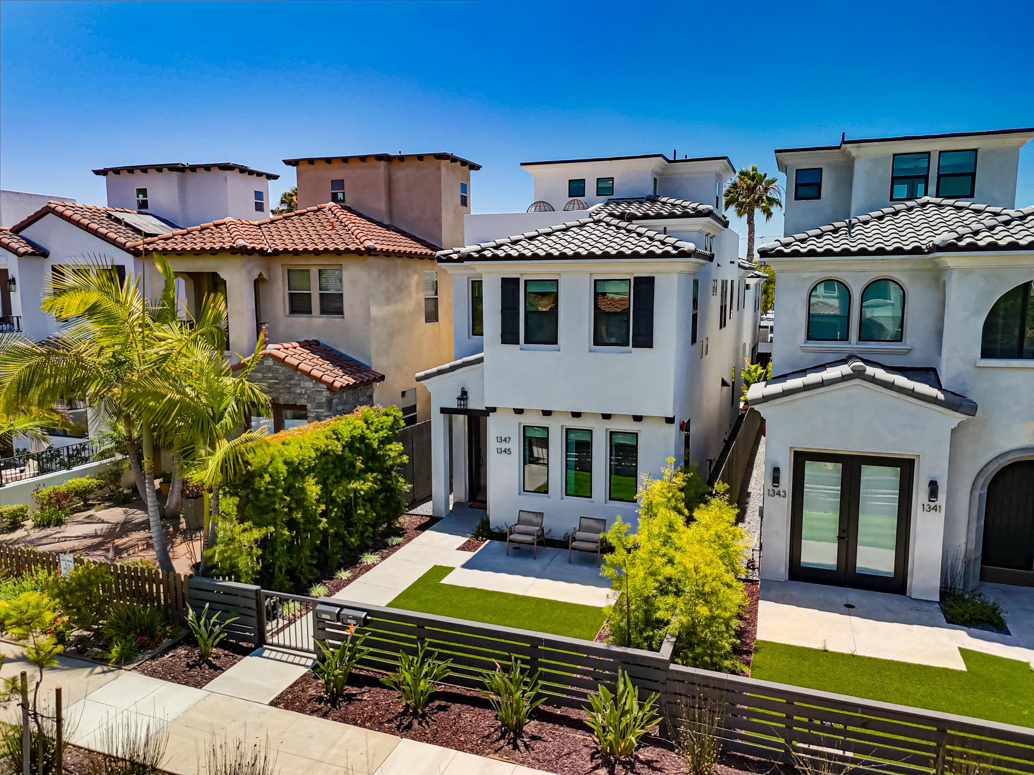 Virtual tour photo 4 of 44 for 1345 Thomas Ave