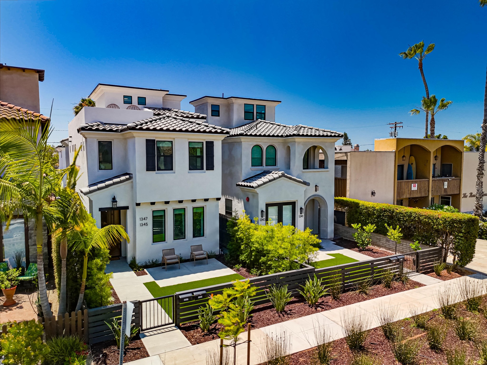 Virtual tour photo 6 of 44 for 1345 Thomas Ave