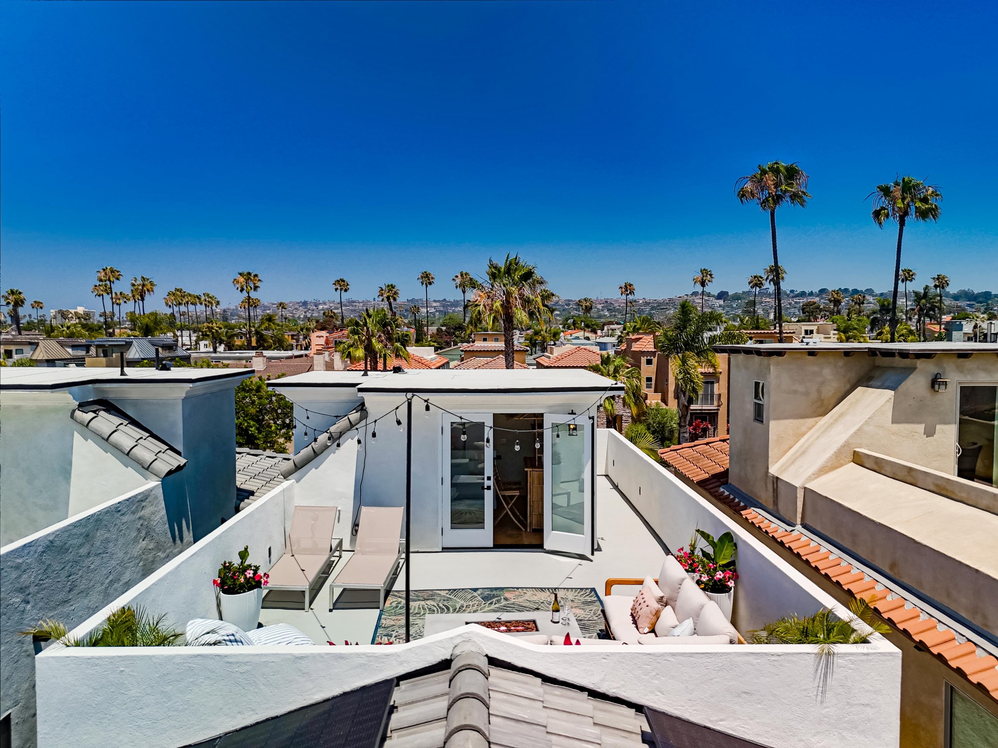 Virtual tour photo 11 of 44 for 1345 Thomas Ave