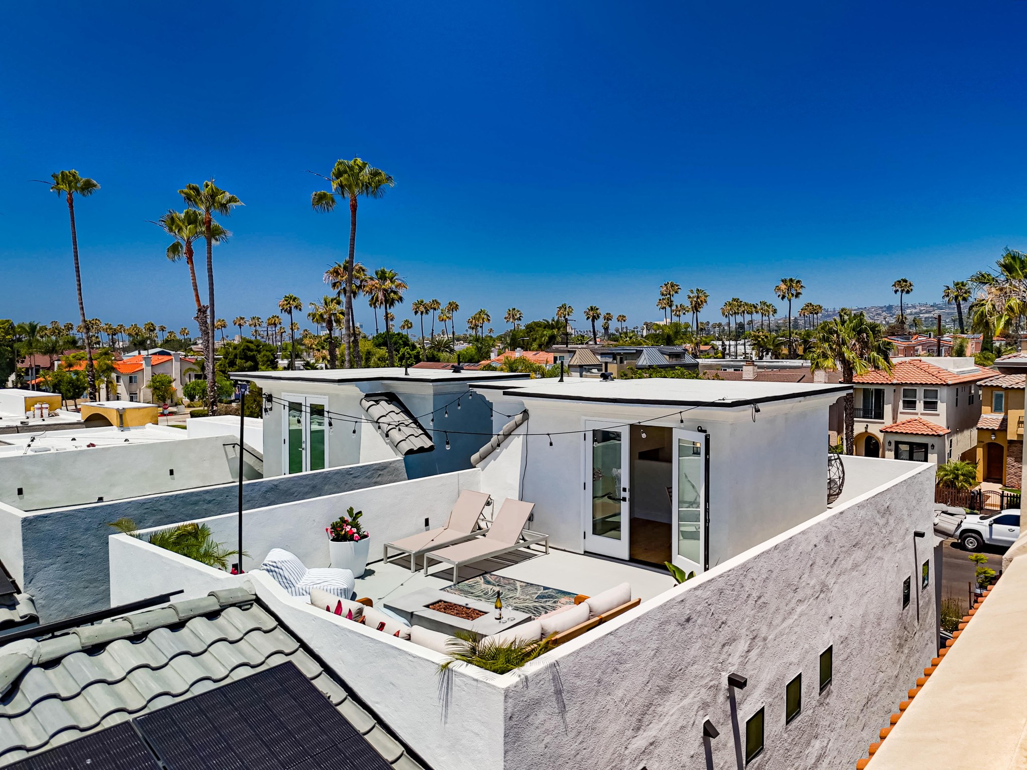 Virtual tour photo 12 of 44 for 1345 Thomas Ave