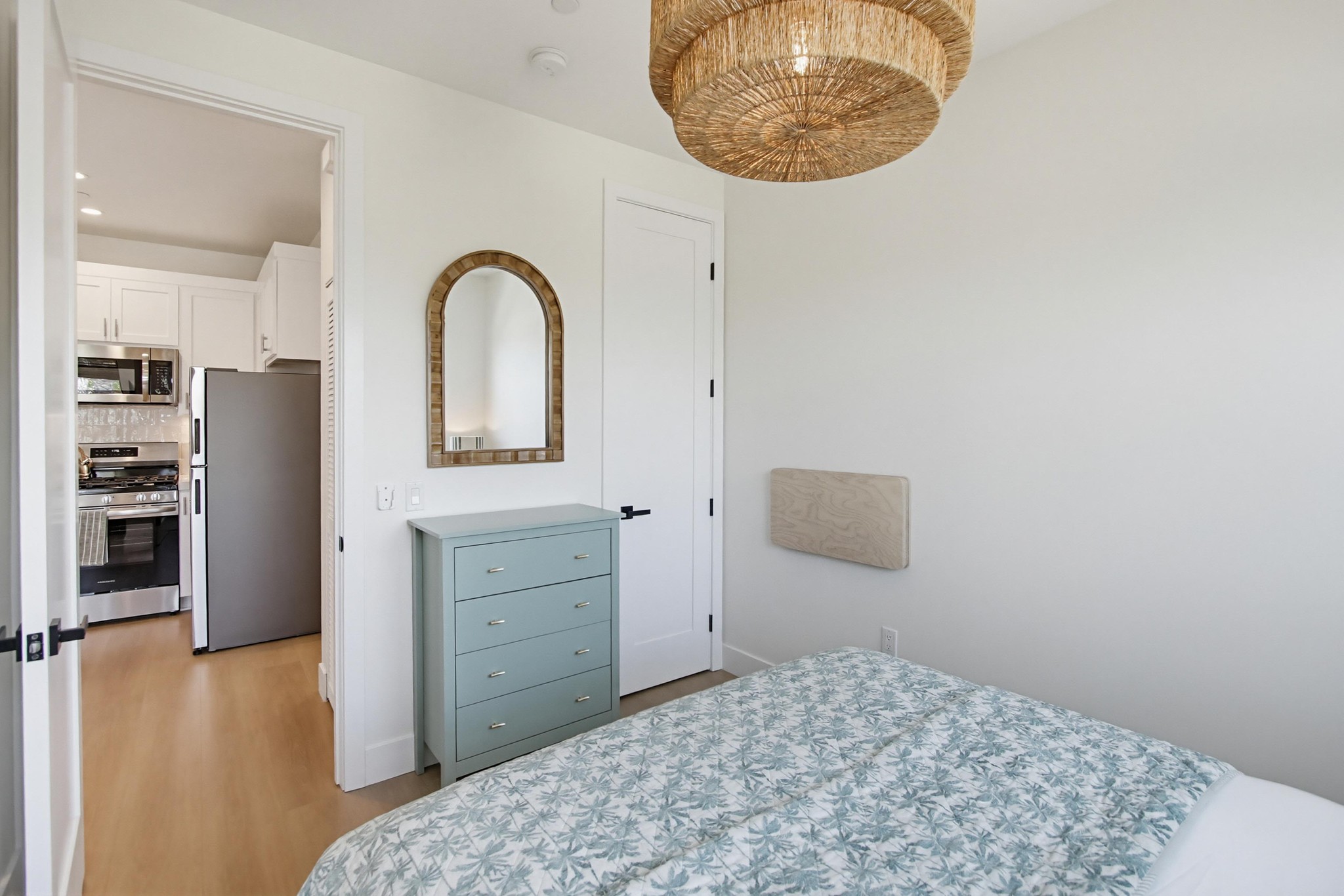 Virtual tour photo 18 of 23 for 1347 Thomas Ave