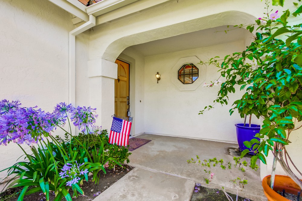 Virtual tour photo 5 of 53 for 13471 Cool Lake Way