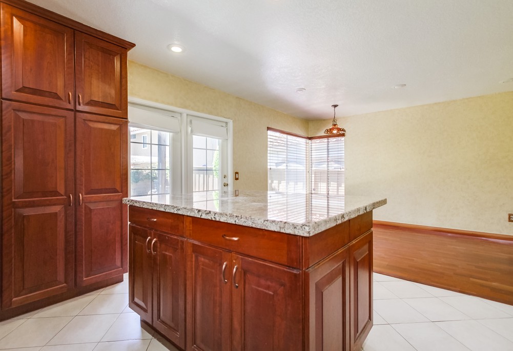 Virtual tour photo 24 of 53 for 13471 Cool Lake Way