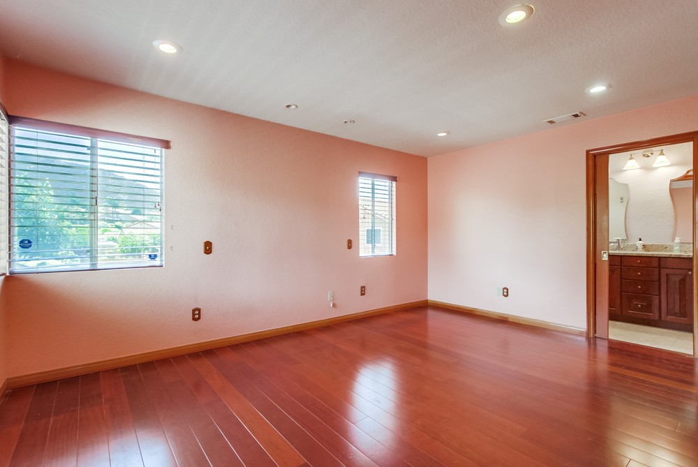Virtual tour photo 30 of 53 for 13471 Cool Lake Way