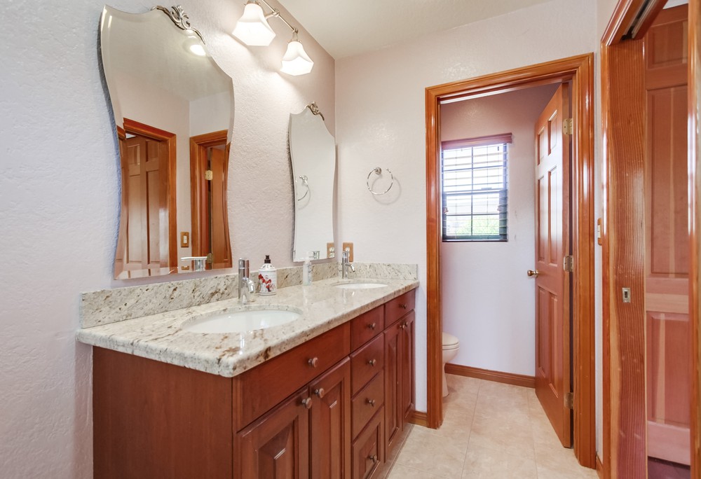 Virtual tour photo 35 of 53 for 13471 Cool Lake Way