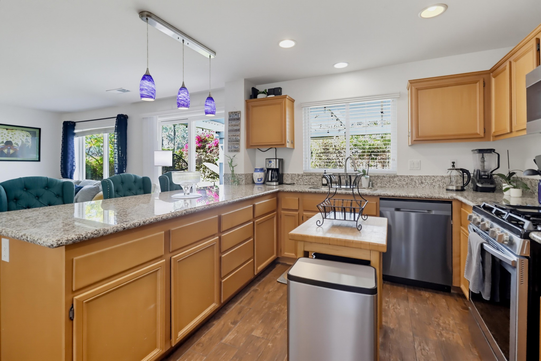 Virtual tour photo 11 of 58 for 1348 Weaverville St