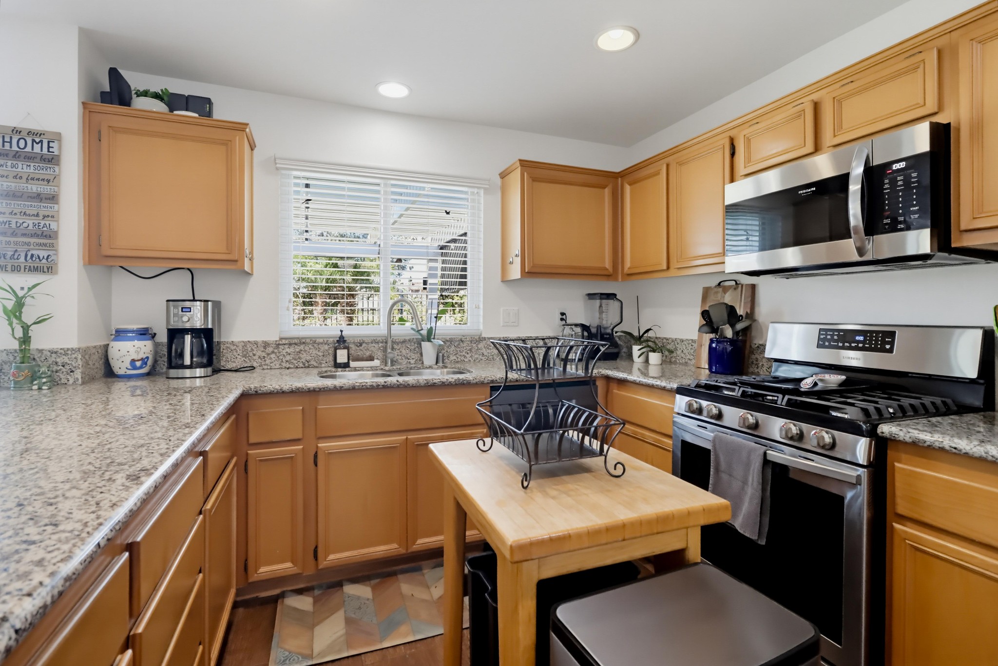 Virtual tour photo 12 of 58 for 1348 Weaverville St