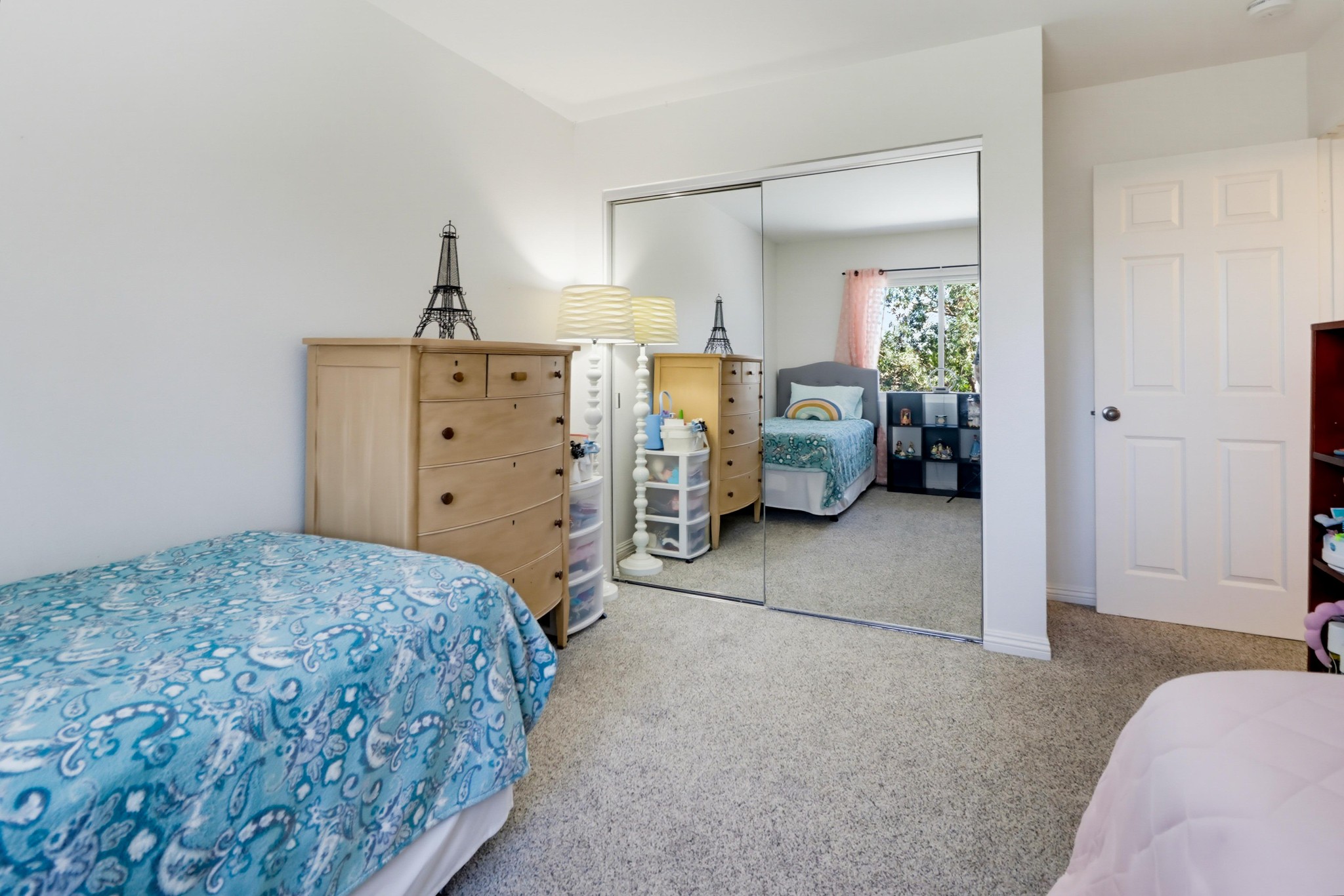 Virtual tour photo 37 of 58 for 1348 Weaverville St