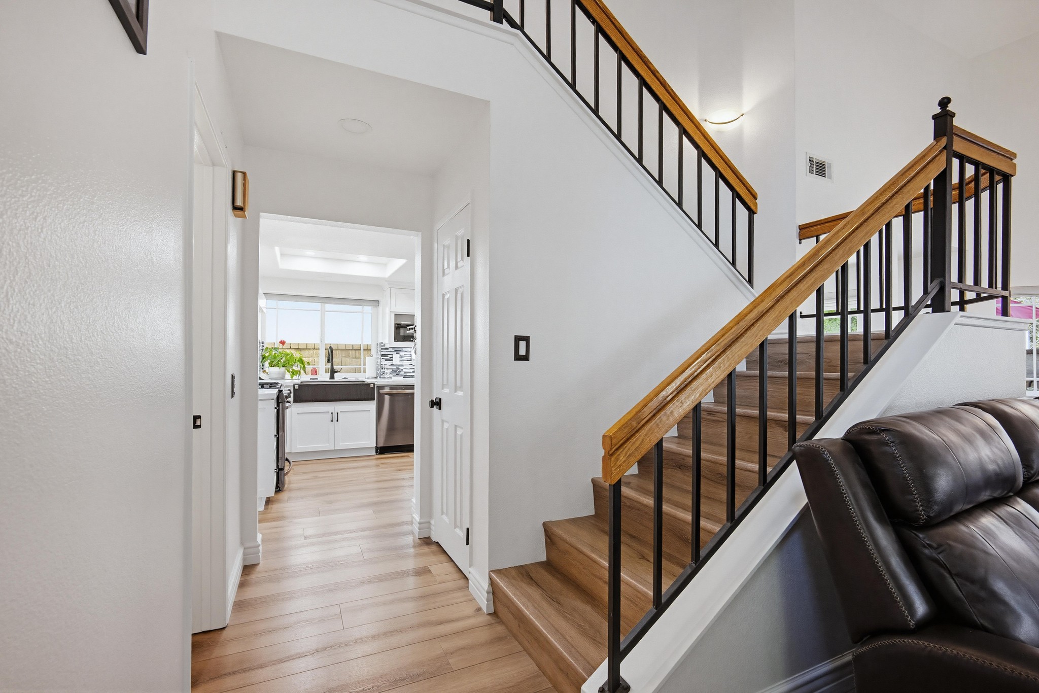 Virtual tour photo 22 of 46 for 13482 Misty Meadow Ct