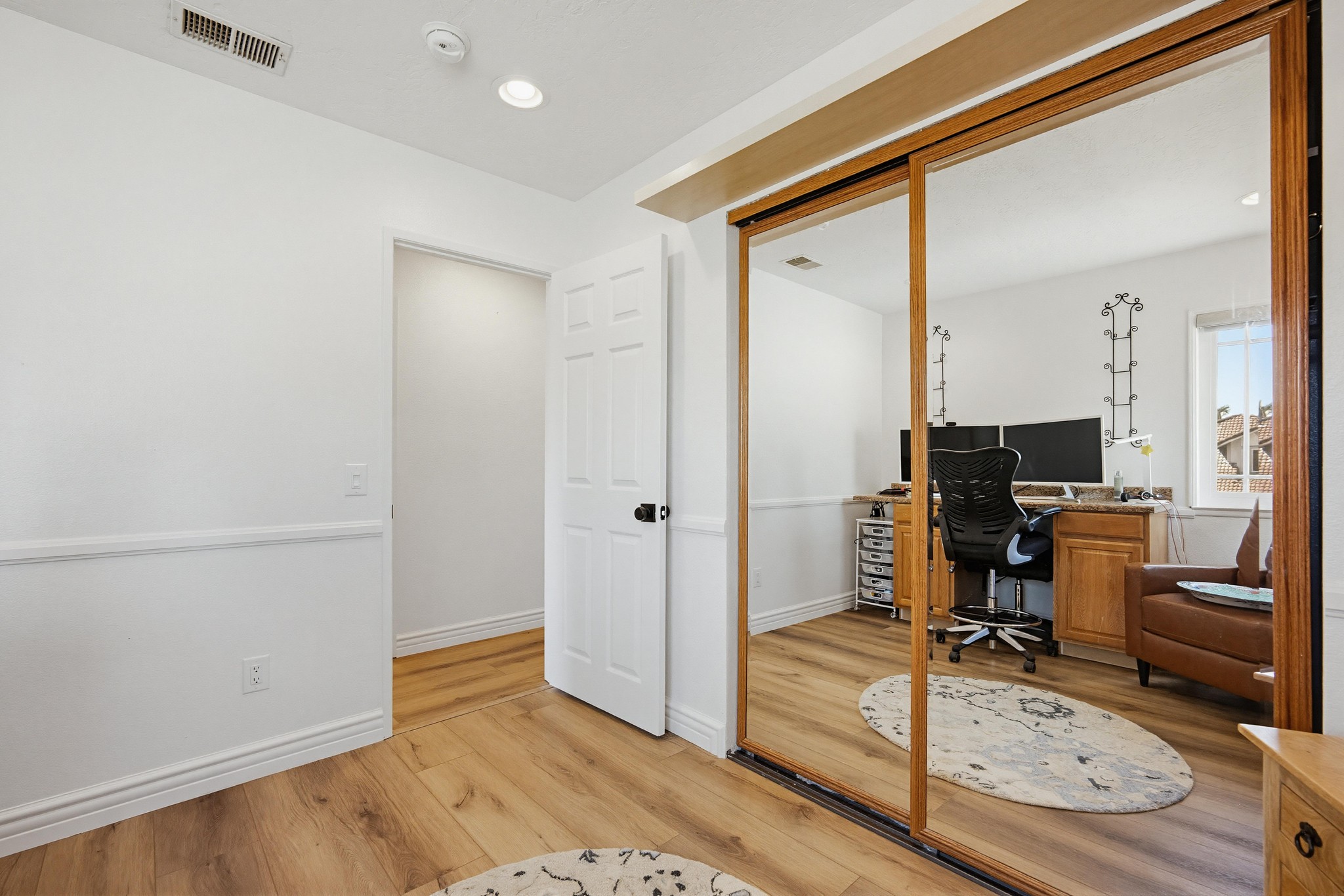 Virtual tour photo 38 of 46 for 13482 Misty Meadow Ct